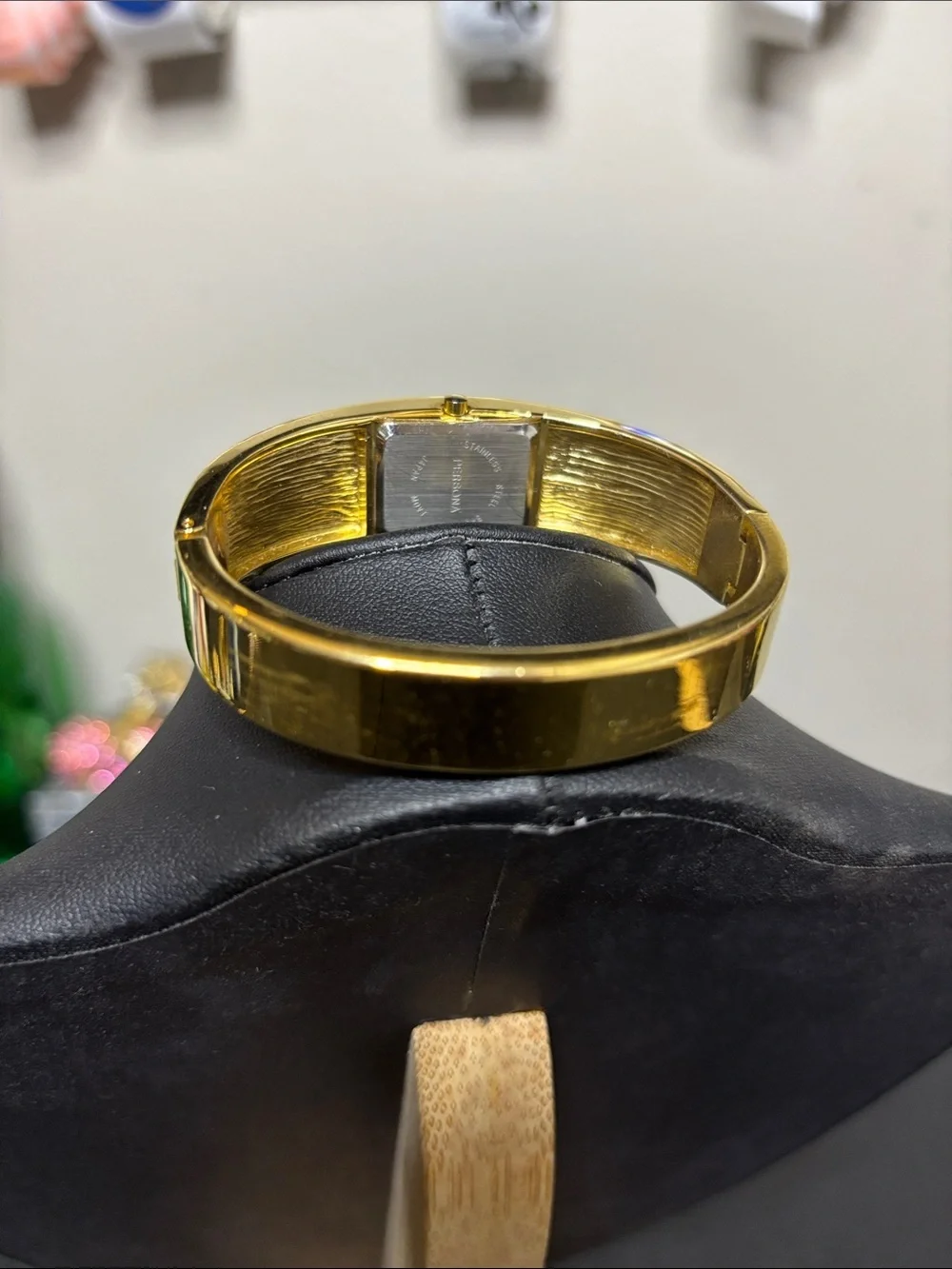 Persona Gold-tone Bangle Watch WORKING Stainless Back Sparkling Rhinestone